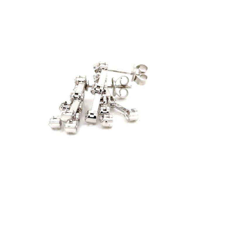 18ct White Gold Diamond Drop Earrings