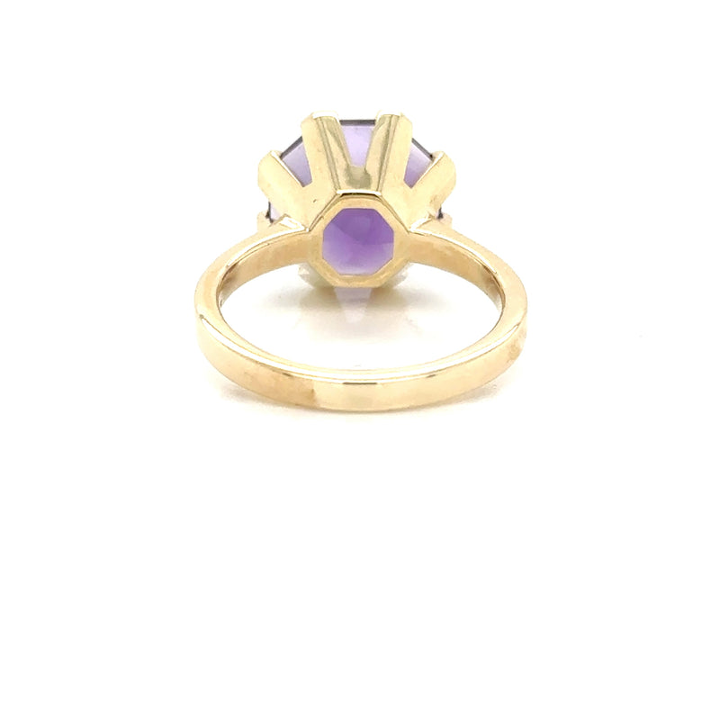 9ct Yellow Gold Amethyst Claw Set Ring