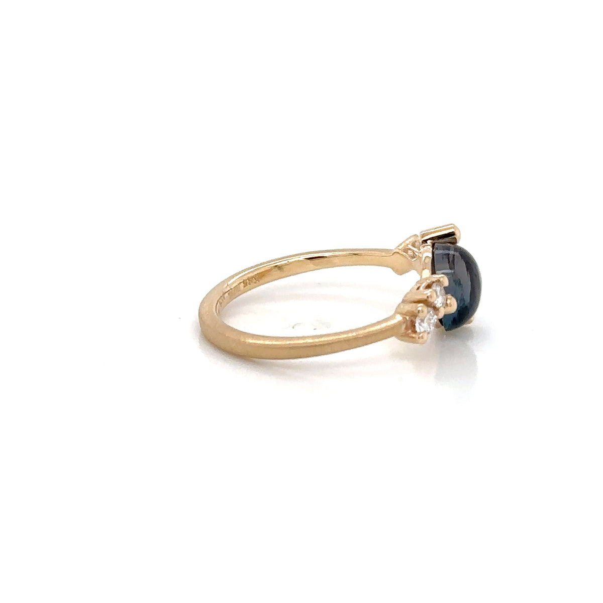 14ct Yellow Gold London 7mm Blue Topaz 0.15ct Diamond