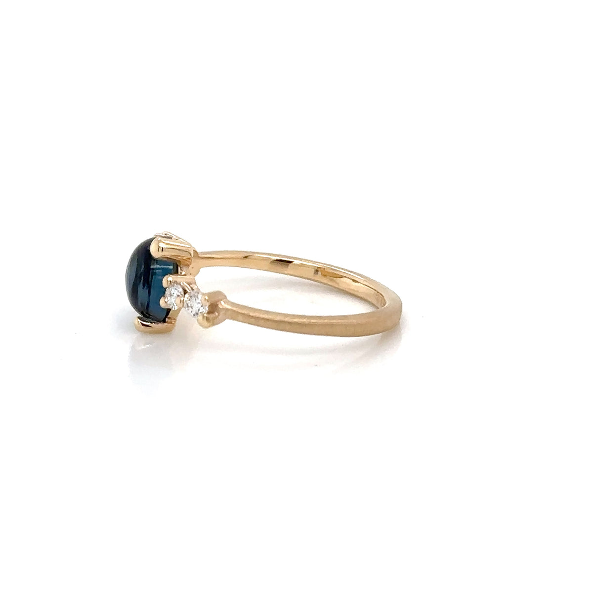 14ct Yellow Gold London 7mm Blue Topaz 0.15ct Diamond