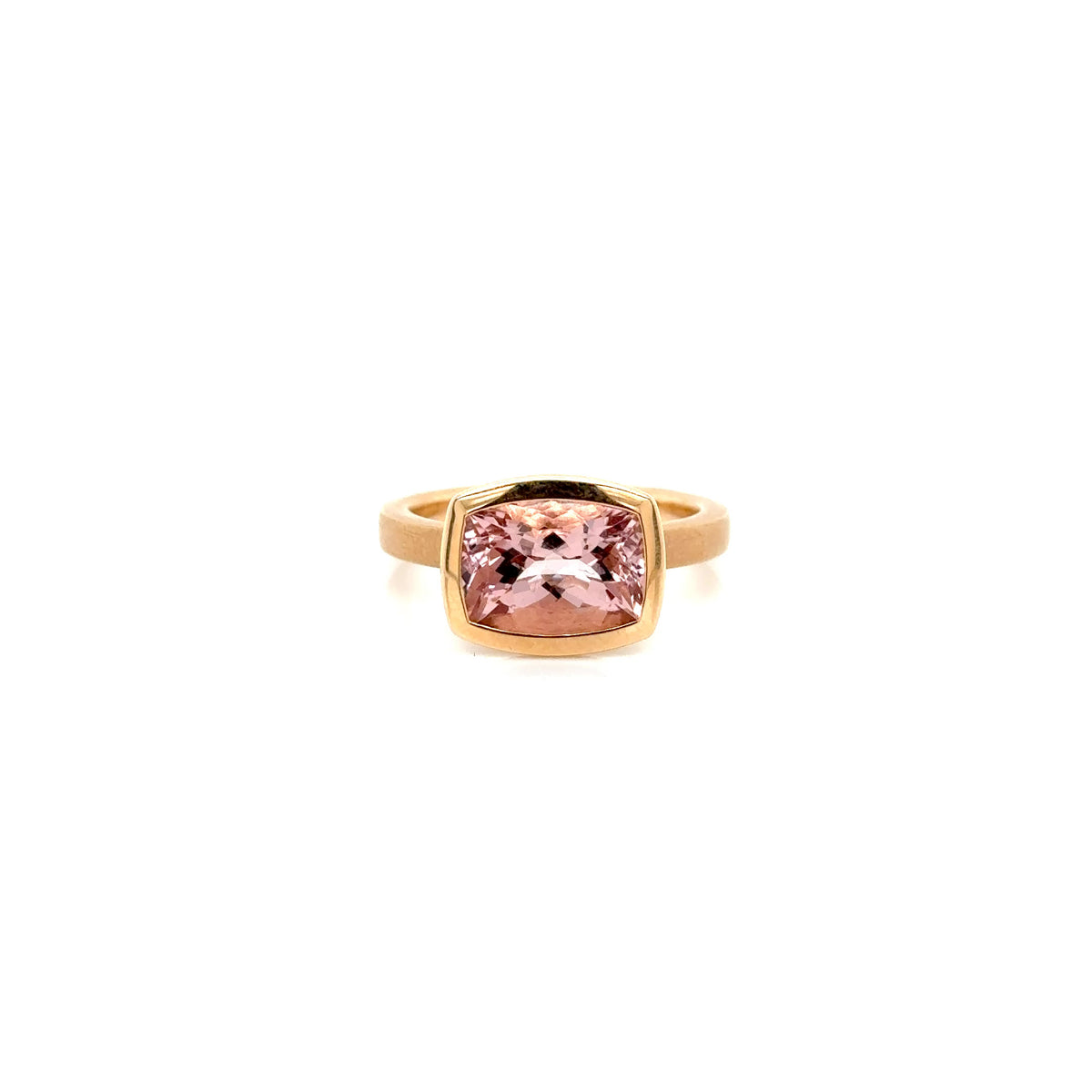 18ct brushed yellow gold Morganite ring