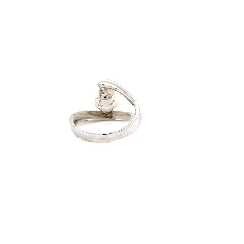 White Gold Fresh Water Pearl & Diamond Ring