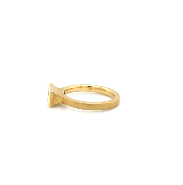 Yellow Gold Rect Pink Tormaline Ring