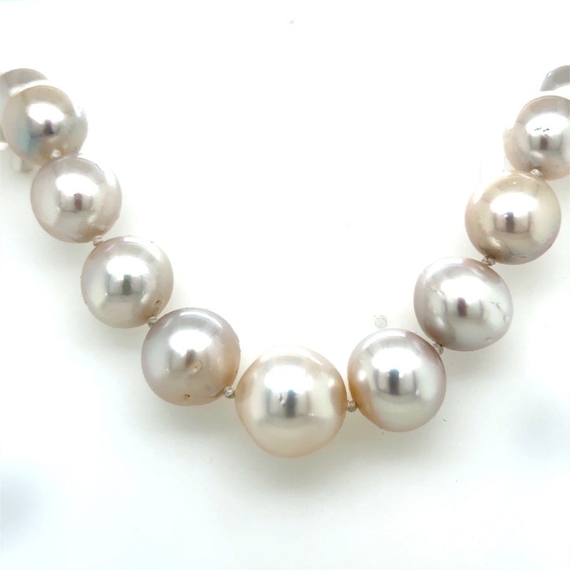 Pearls with Magnetic Clasp