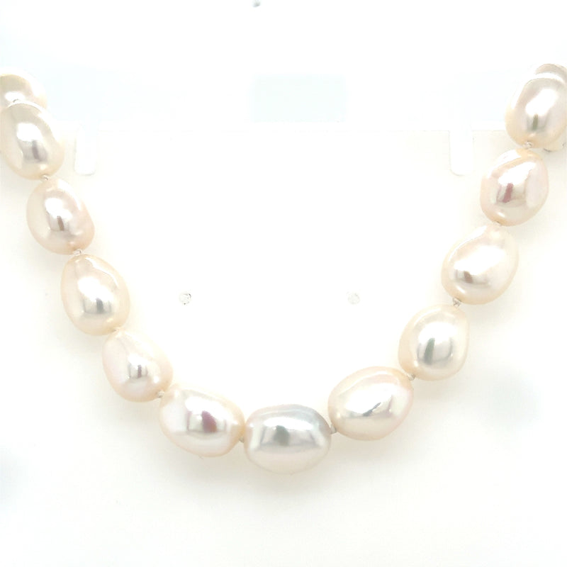 Fresh Water Pearls on Gold Clasp