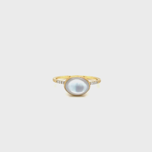 Nanis 18ct Yellow Gold Mother of Pearl and Diamond Ring