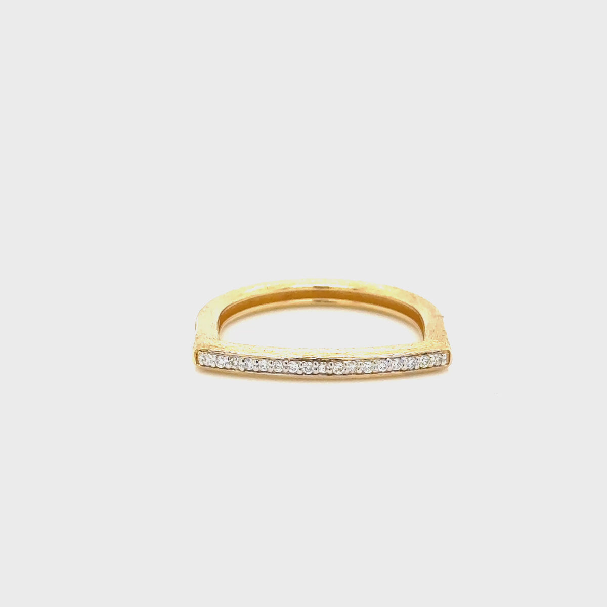 Nanis 18ct Yellow Gold and Diamond Flat Ring
