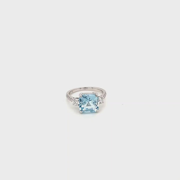 18ct White Gold, Aquamarine and Diamond Ring